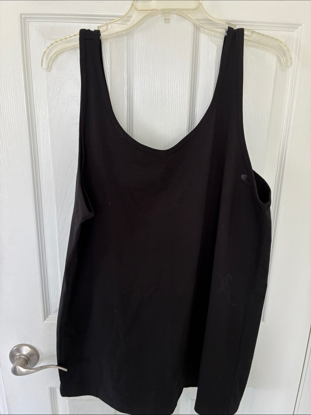 Everyday Black Scoop Tank Top - Classic Layering Staple